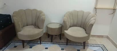 2 sofa 1 table for sale
