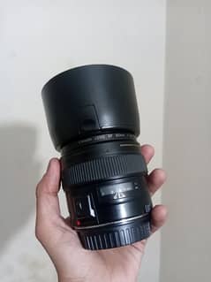 85mm canon lens 1.8