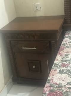 king size bed with 2 side tables and Dressing table for sale