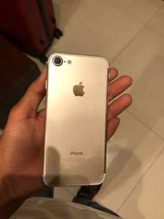 Iphone 7 PTA APPROVED (128 GB) Golden 0
