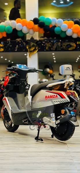 RAMZA M8 BEST E BIKE ELECTRIC SCOOTER OF PAKISTAN SCOOTY SCOOTER 2