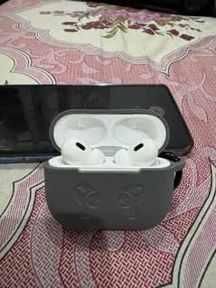 AirPods Pro 2nd generation 10/10 condition
