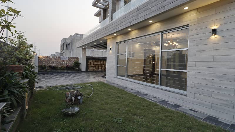 One Kanal House Available For Sale In DHA Phase 6 Block Lahore 2