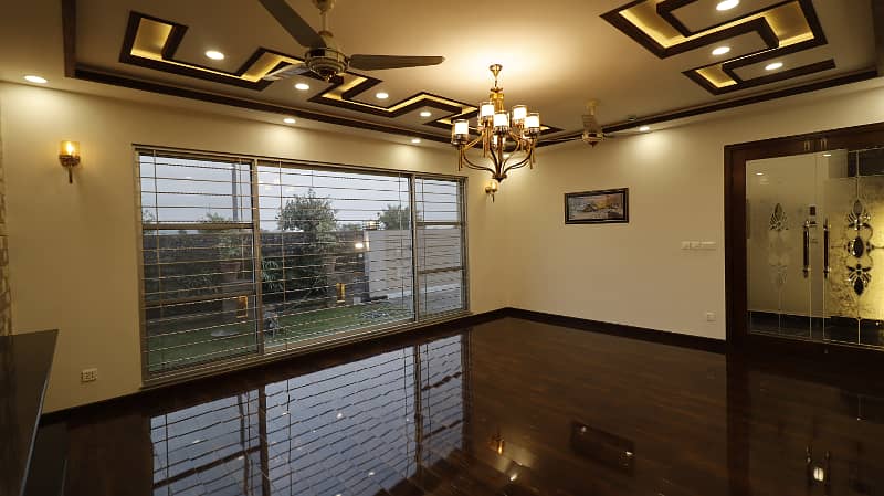 One Kanal House Available For Sale In DHA Phase 6 Block Lahore 9
