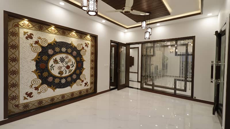 One Kanal House Available For Sale In DHA Phase 6 Block Lahore 17