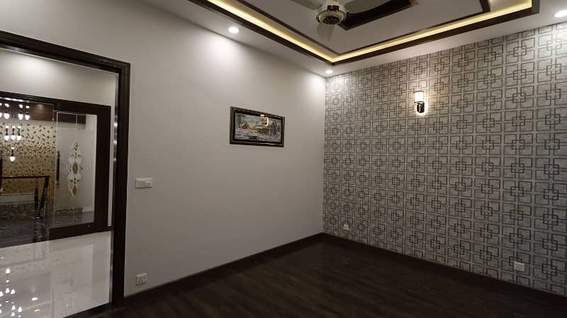 One Kanal House Available For Sale In DHA Phase 6 Block Lahore 40