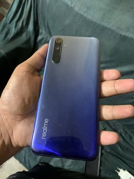 realme 6 8/128 0