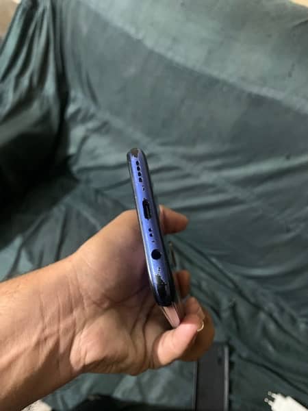 realme 6 8/128 2