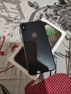iPhone Xsmax dual sim approved 256 gb water seald 79 bh