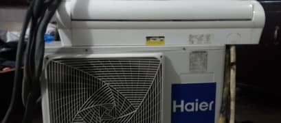 1 ton DC invertor heat n cool Used AC for sale