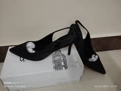 Ladies Shoes heels