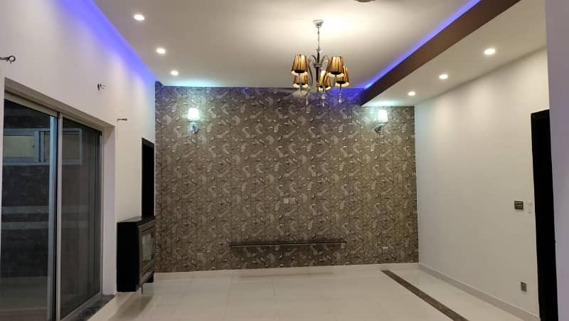 House For rent Is Readily Available In Prime Location Of Bahria Town - Sector C 6