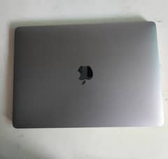 MacBook pro 2019 Touch bar 16gb 512gb 13 inch