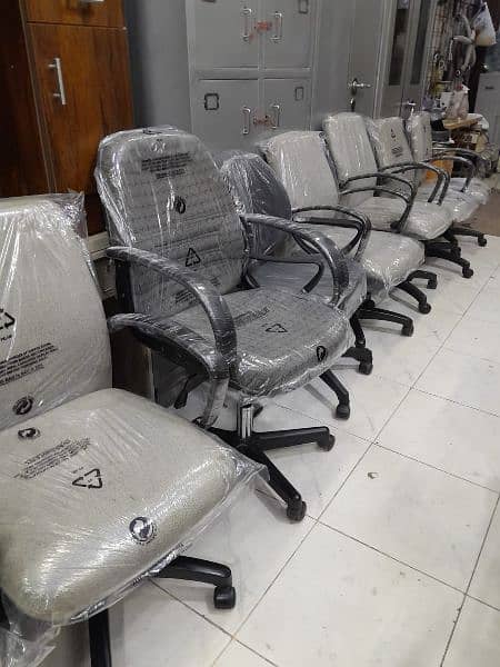 office chair/Chairs /Revolving chair/Executive chair/Imported Chairs 4