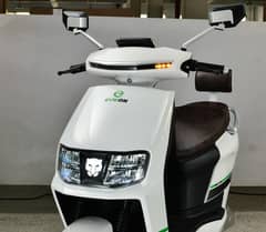 ELECTRIC SCOOTY leopard 2024