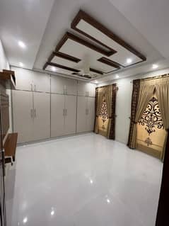Gorgeous 10 Marla Upper Portion For rent Available In Bahria Town - Sector E