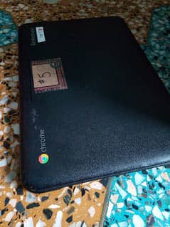 chrome book ram ROM 2 16 all ok with charger with 360 trotable camera