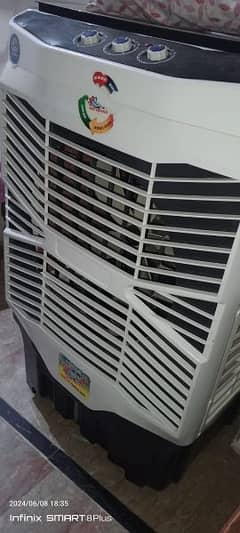 air cooler VIP condition sirf 15 din use hua ha. .