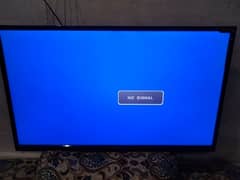 Samsung LED TV 40 inch in very good condition like new.
