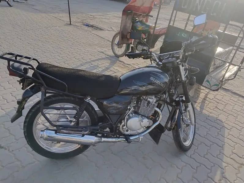 Suzuki GS 150 SE 2021 | Bike For Sale 0