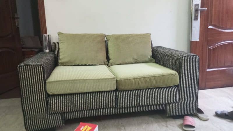 almost new sofa forsale 3