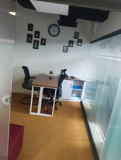 Fully independent furnished office for rent with services