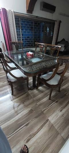 Excellent Condition Dining Chair Set 6 Chairs