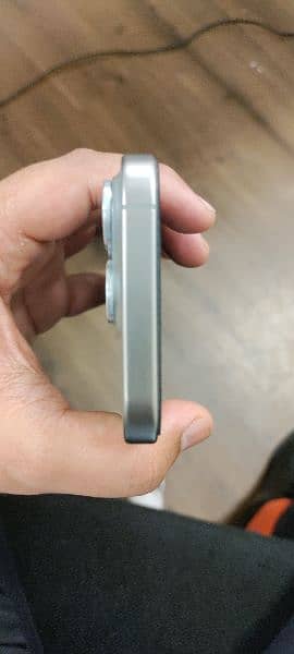 iphone 15 pro (non-PTA) 128GB 3