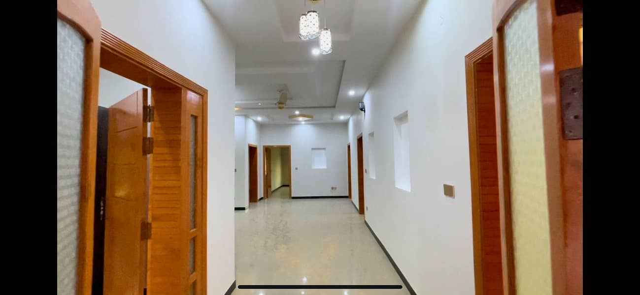 1 Kanal House For Sale In Top City 1 Block B 2