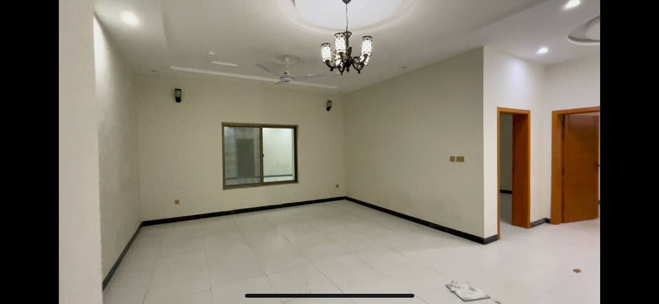 1 Kanal House For Sale In Top City 1 Block B 12