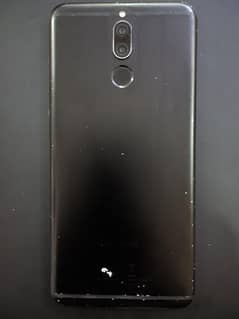 Huawei Mate 10 Lite, condition 8/10, with new cover