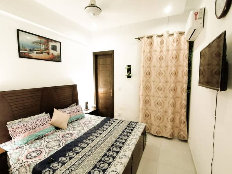 1BHK Apartment Self Check-in for rent in on daily basis 3