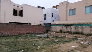 1 Kanal Residential Plot Facing Park For Sale in F Block Sui Gas Housing Society Lahore.