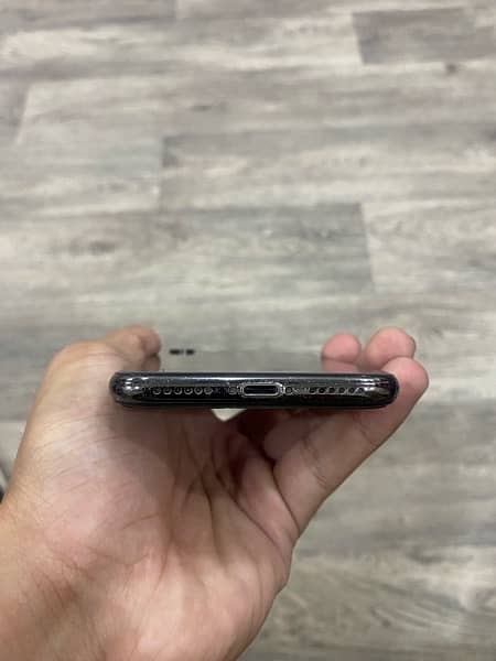 iPhone x 64 gb 3