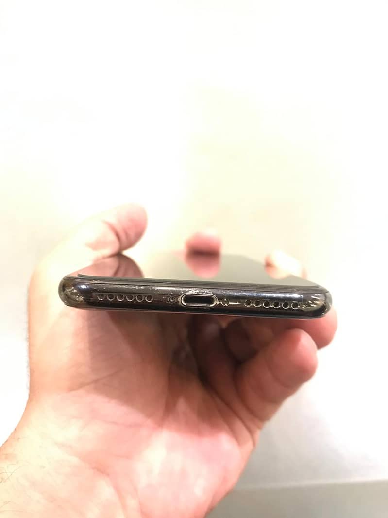 Iphone x 64 gb Pta Approved 4