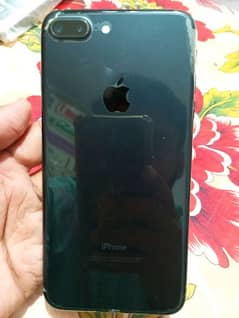 i phone 7 plus 
Non  Pta 
colour Black 
32 GB RaM Condition 10/10