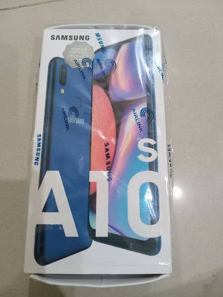 Samsung Galaxy A10S 12