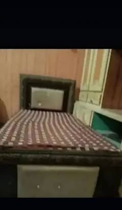 single bed oneno wood