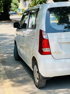 Suzuki Wagon R 2017 Islamabad number