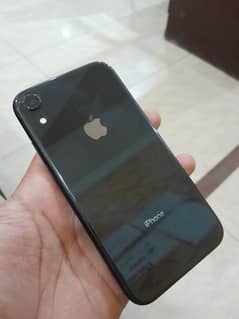 iphone XR 64 gb ram black color 85 bettry health