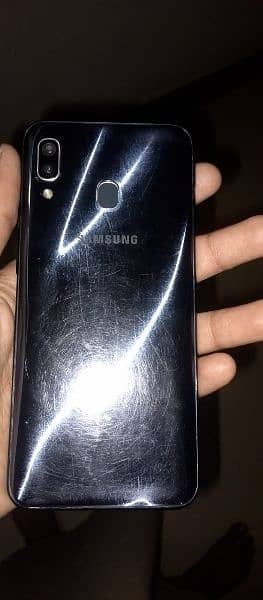 Samsung A30 0