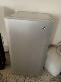 Pel Refrigerator Bedroom or Office size