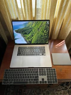 MacBook Pro 16-inch (2019) with Magic Keyboard and Trackpad