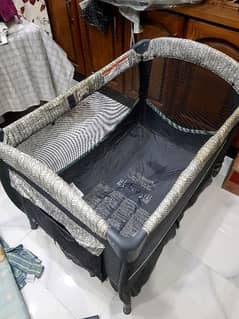 Baby cot Foldable with lot of options Bought from USA