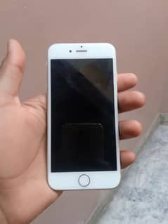 iphone 6 16 gb condition 10/10 read add