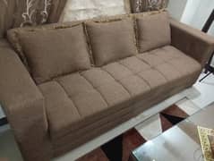 BROWN BOX TYPE STYLISH SOFA SET IN NEW CONDITION!