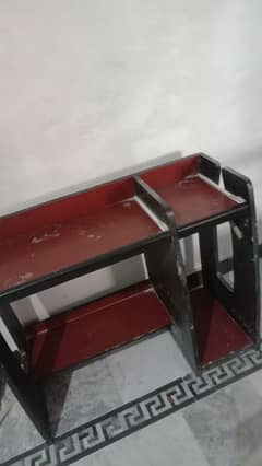 computer table good condition