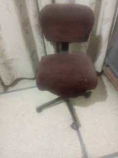 office chair in good condation