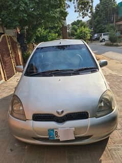 Toyota Vitz 1999 Islamabad registered outclass condition