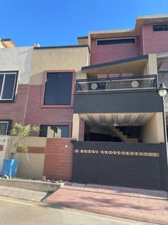 Hear of Kohistan Enclave - 4.5 Marla House for sale